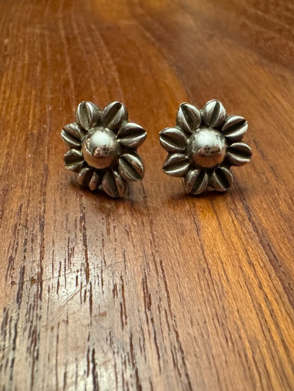 Silver sunflower earrings